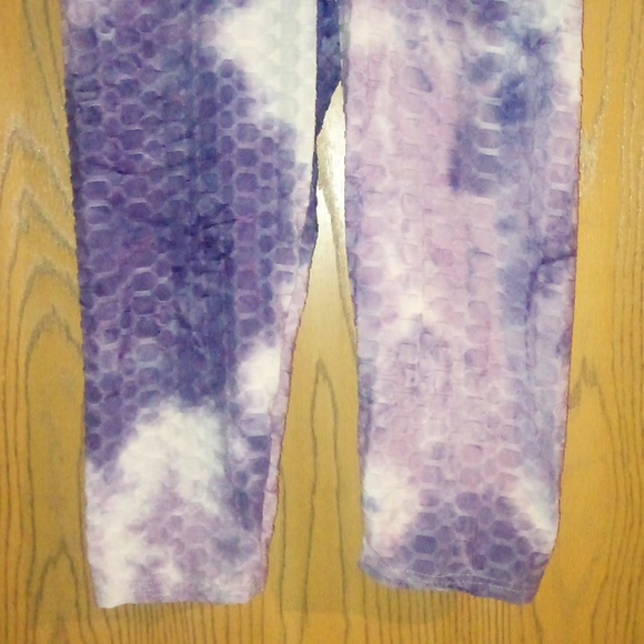 Purple/WHITE "TIKTOK" style elastic waist Capri pants *@Size: S/M *See pics PLZ* - Picture 3 of 6